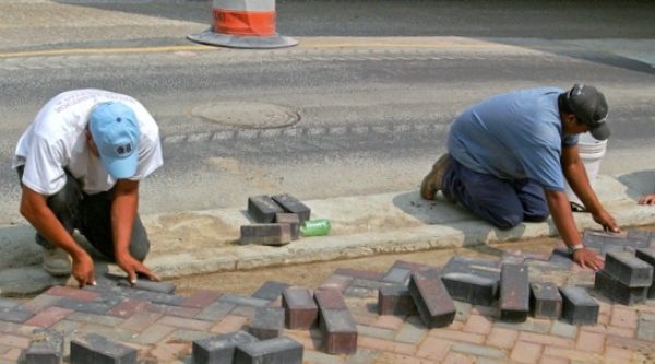 Виды, характеристика и монтаж тротуарной плитки