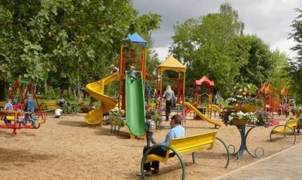 Детская площадка – радость детям, спокойствие родителям