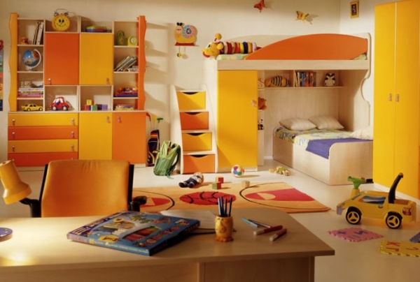 Модульная мебель – удобный и практичный вариант для оформления детской комнаты
