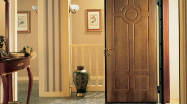 Выбор бронированной двери для дома