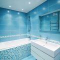 Ванная комната в синих тонах