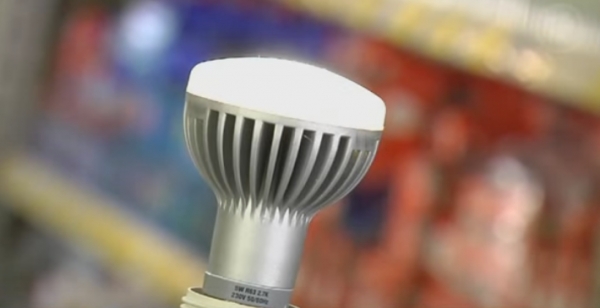 Как поменять галогенные лампы на светодиоды? Рассмотрим, например, лампы с цоколем G9