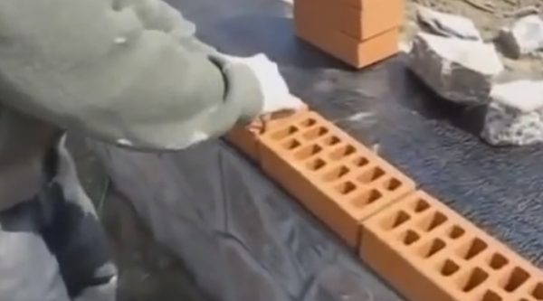 Несколько советов по укладке кирпича