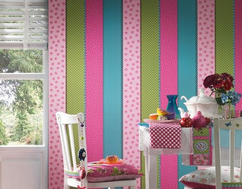 Цветные обои для стен: одноцветные и разноцветные покрытия