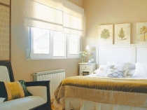 Плотные и легкие шторы для спальни, какие выбрать?