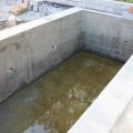 Как построить прочный и надежный бассейн из бетона своими руками