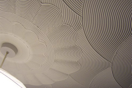 Декоративная штукатурка на потолок: видео-инструкция по монтажу