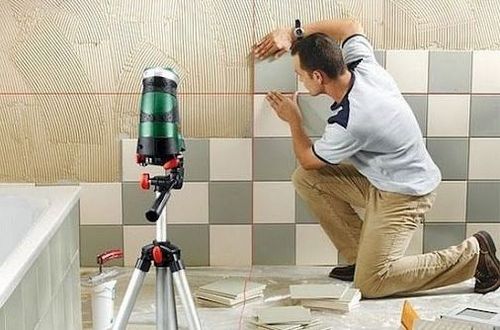 Правила укладки плитки на стену - Видео