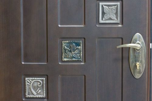 Установка металлических дверей своими руками: фото и видео