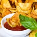 Домашние картофельные чипсы: рецепт для духовки