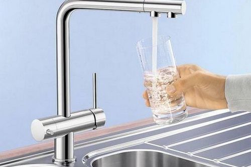 Смеситель для кухни с краном для питьевой воды: кран