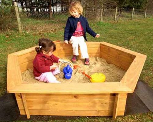 Деревянная песочница для детей + фото