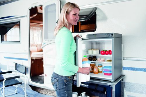 Холодильник на газу: электрогазовые модели Exmork и Dometic