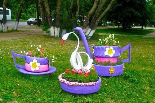 Клумбы своими руками из подручных средств + фото
